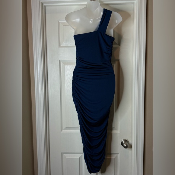 Navy Ruched Midi Dress - Picture 9 of 12